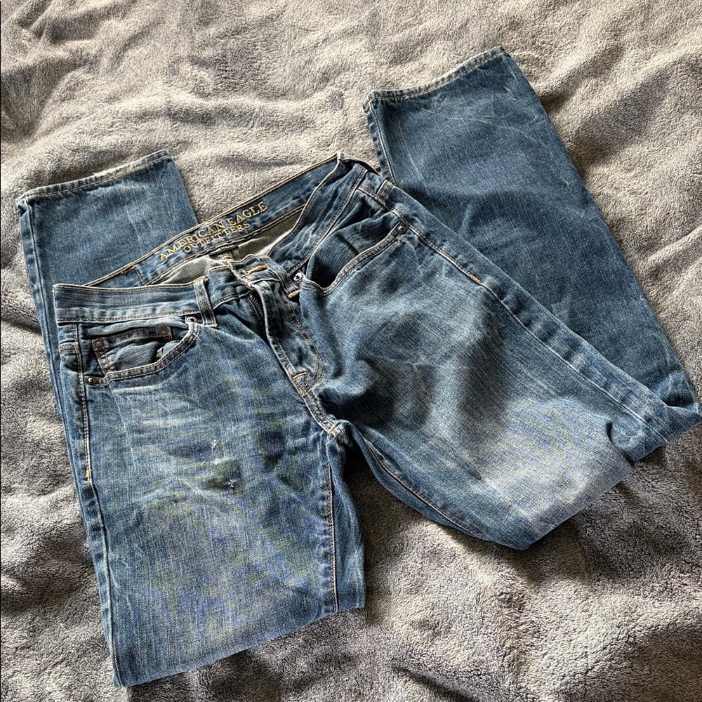 American Eagle Outfitters Men's Faded Blue Slim Straight Jeans